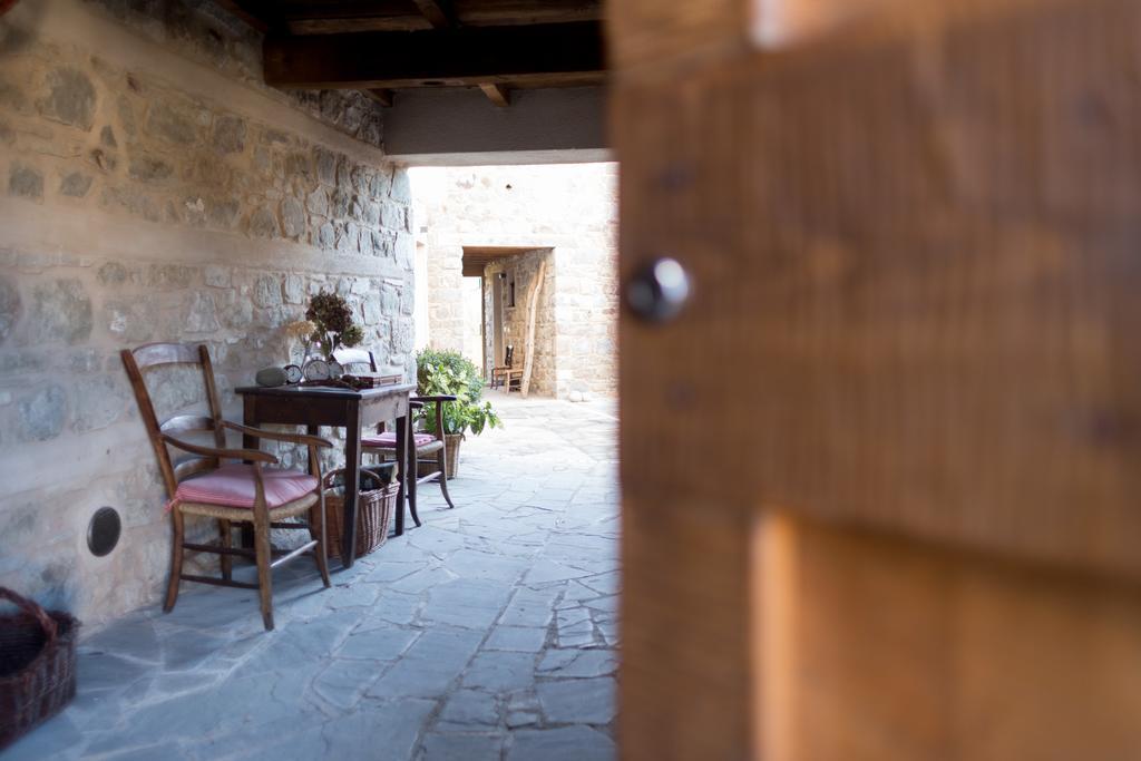 Corte Della Maddalena Busana Buitenkant foto